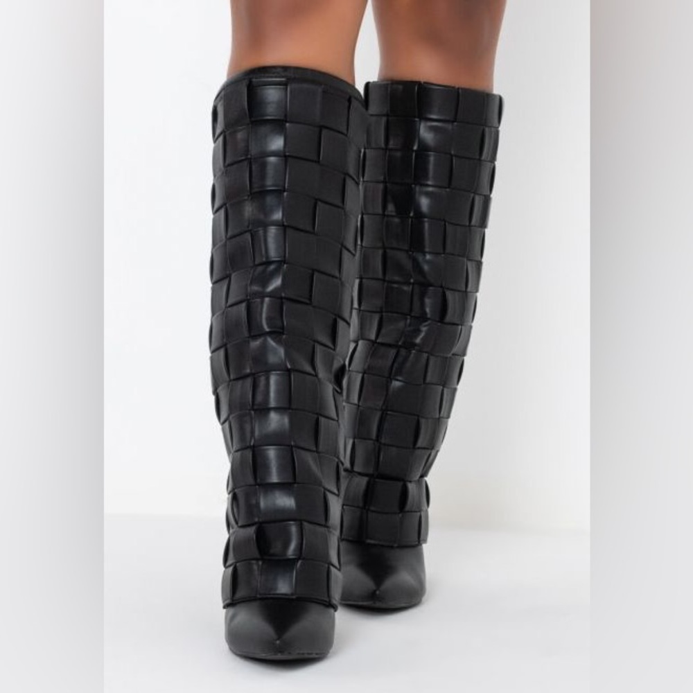 Azalea Wang Black Leather Tall Slouchy Knee High Wedge Boot - Picture 5 of 5